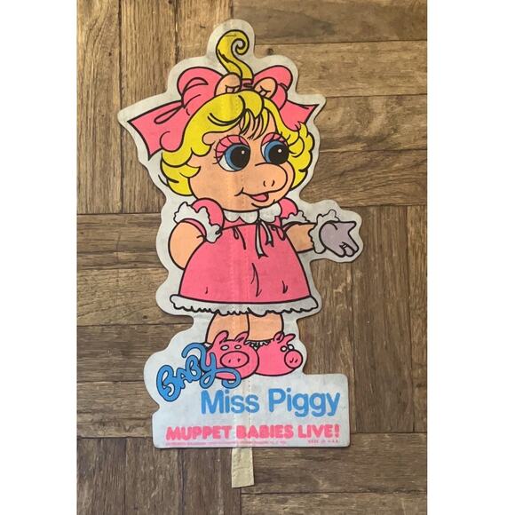 Vintage BABY MISS PIGGY 1986 THE MUPPET BABIES LIVE Souvenir Felt Pennant - Picture 2 of 7